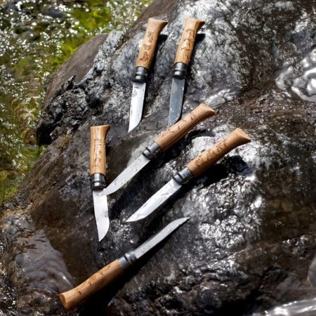 Нож Opinel №8 Animalia, нержавеющая сталь, рукоять дуб, гравировка бизон
